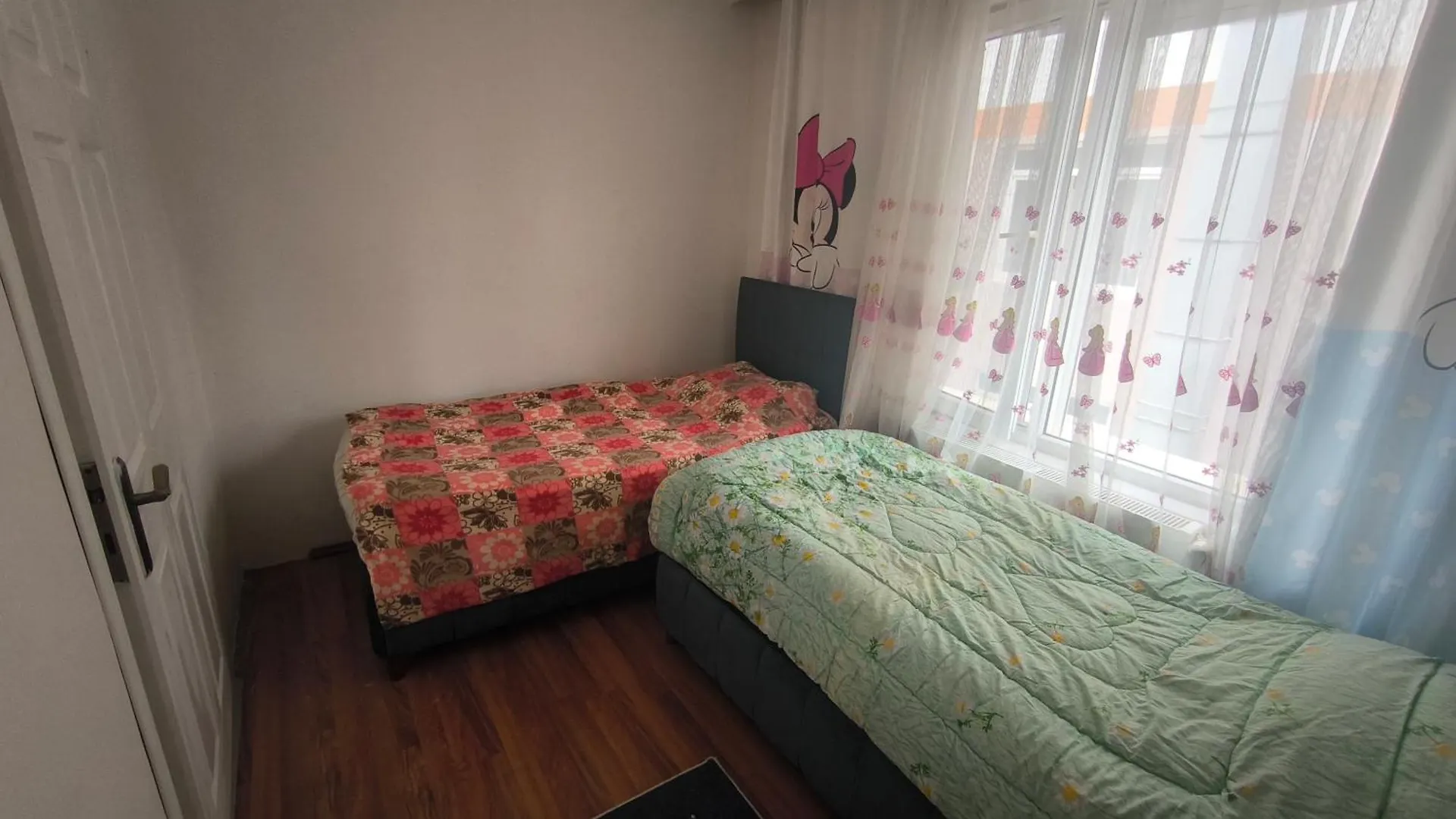 Konyaalti Iki Odali Daire Hisarcandir Turkey