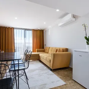 Antsun Apartment