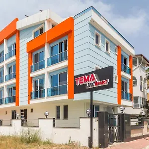 Tema Lara Apartment